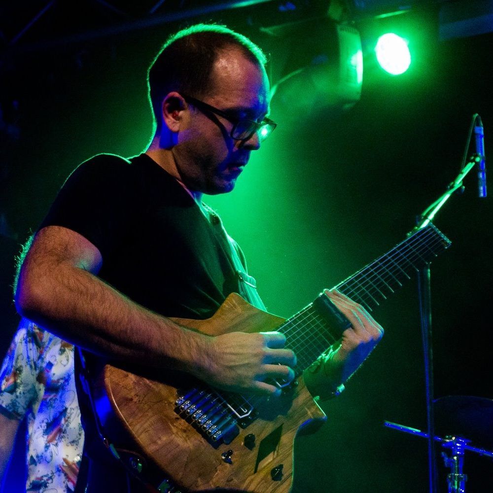 Onstage with extended-range guitar